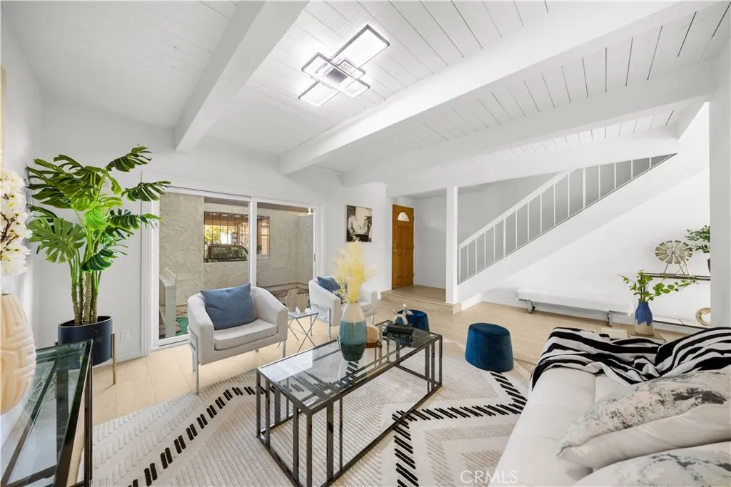 5340 Village Circle Drive, Temple City, California 91780 home-pic-4